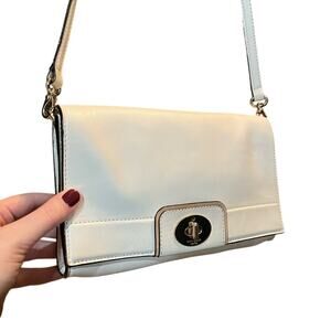 Kate Spade Hampton Road Juliana Turn Lock White Leather 2 Way Crossbody Clutch
